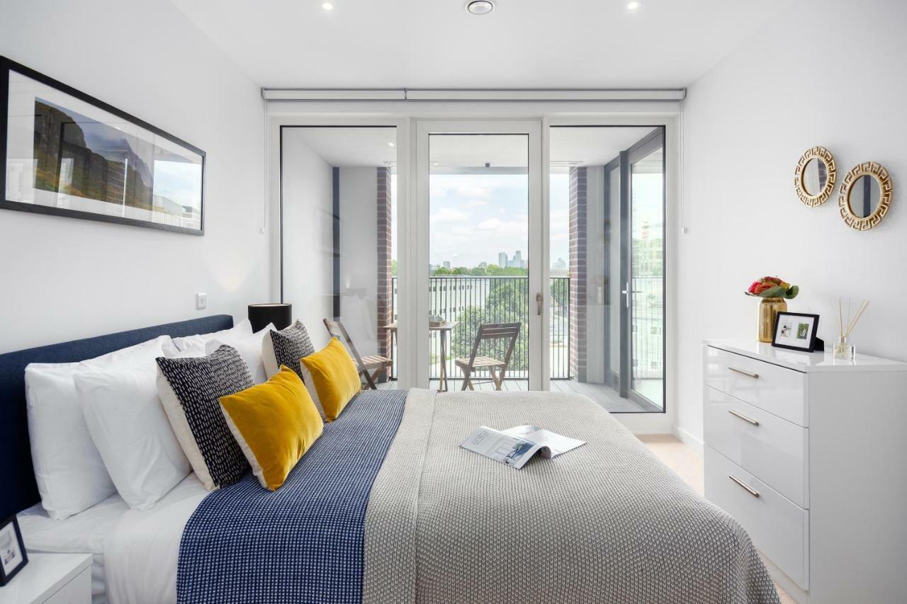 Two Bedroom Serviced Apartment With Balcony In Weymouth Building, Deacon Street Лондон Экстерьер фото
